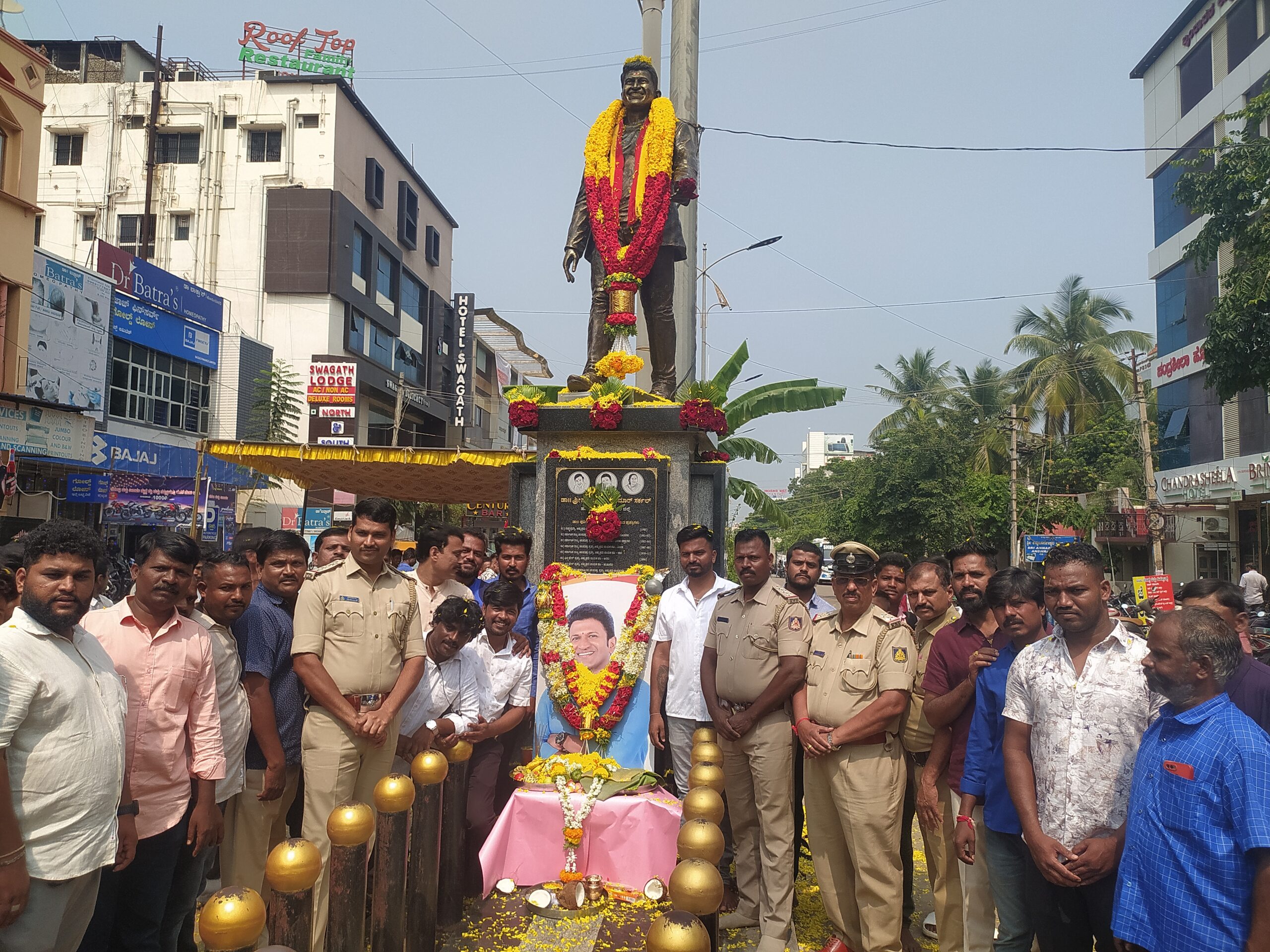 ಹೊಸಪೇಟೆ ಯಲ್ಲಿ ಅಪ್ಪು ಪುನೀತ್ ರಾಜ್ ಕುಮಾರ್ ನಮನ ಕಾರ್ಯಕ್ರಮ