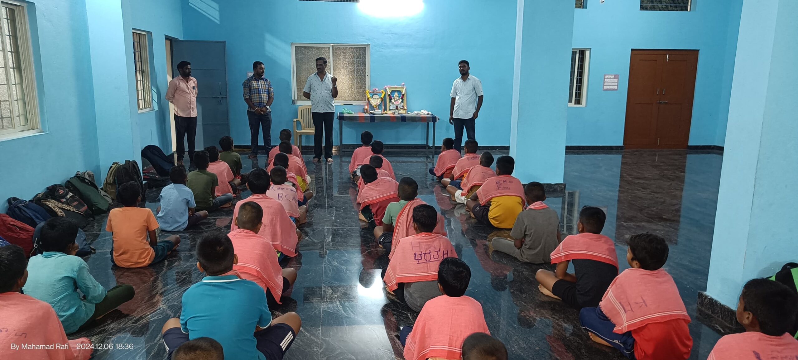 ಮಹಾಮಾನವತಾವಾದಿ ತೋರಿದ ಬದುಕಿನ ದಾರಿ/ ಅಂಬೇಡ್ಕರ್ ಅಂದರೇ ಜನರಿಗೆ ಸ್ಪೂರ್ತಿ/ ದಲಿತ, ದಮನಿತ, ಶೋಷಿತರ ಭಾಗ್ಯದ ಬೆಳಕು.